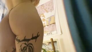 [205]- Lilc0smic (Cosmic aka CosmicCreatures) OnlyFans Leaks Freaky Lil Hippie and Full Time Brat Porn