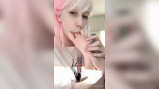 [20] Tsunderebean (Tsunder Bean aka Valerie) OnlyFans Leaks APEX Wraith Babe Porn 