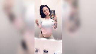 [146] ihatelaiika (LAIKAMusic aka Laika aka sleepylaika) OnlyFans Leaks CEO of Mental illness and Mommy Milkers