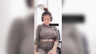 [187] ihatelaiika (LAIKAMusic aka Laika aka sleepylaika) OnlyFans Leaks CEO of Mental illness and Mommy Milkers