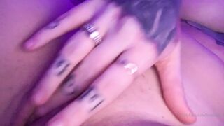 [207] ihatelaiika (LAIKAMusic aka Laika aka sleepylaika) OnlyFans Leaks CEO of Mental illness and Mommy Milkers