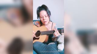 [268] ihatelaiika (LAIKAMusic aka Laika aka sleepylaika) OnlyFans Leaks CEO of Mental illness and Mommy Milkers