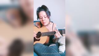 [268] ihatelaiika (LAIKAMusic aka Laika aka sleepylaika) OnlyFans Leaks CEO of Mental illness and Mommy Milkers