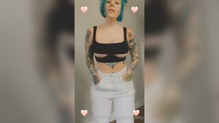 [294] ihatelaiika (LAIKAMusic aka Laika aka sleepylaika) OnlyFans Leaks CEO of Mental illness and Mommy Milkers