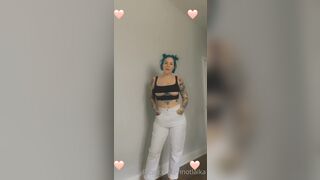 [294] ihatelaiika (LAIKAMusic aka Laika aka sleepylaika) OnlyFans Leaks CEO of Mental illness and Mommy Milkers