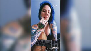 [337] ihatelaiika (LAIKAMusic aka Laika aka sleepylaika) OnlyFans Leaks CEO of Mental illness and Mommy Milkers