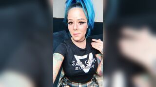 [354] ihatelaiika (LAIKAMusic aka Laika aka sleepylaika) OnlyFans Leaks CEO of Mental illness and Mommy Milkers