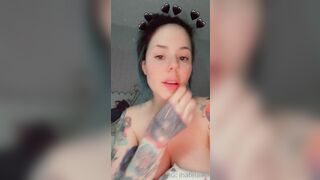 [372] ihatelaiika (LAIKAMusic aka Laika aka sleepylaika) OnlyFans Leaks CEO of Mental illness and Mommy Milkers