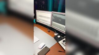 [39] ihatelaiika (LAIKAMusic aka Laika aka sleepylaika) OnlyFans Leaks CEO of Mental illness and Mommy Milkers