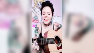 [414] ihatelaiika (LAIKAMusic aka Laika aka sleepylaika) OnlyFans Leaks CEO of Mental illness and Mommy Milkers