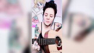 [414] ihatelaiika (LAIKAMusic aka Laika aka sleepylaika) OnlyFans Leaks CEO of Mental illness and Mommy Milkers