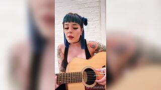 [430] ihatelaiika (LAIKAMusic aka Laika aka sleepylaika) OnlyFans Leaks CEO of Mental illness and Mommy Milkers