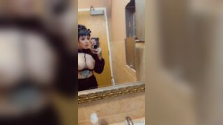 [445] ihatelaiika (LAIKAMusic aka Laika aka sleepylaika) OnlyFans Leaks CEO of Mental illness and Mommy Milkers