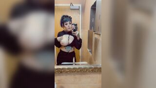 [445] ihatelaiika (LAIKAMusic aka Laika aka sleepylaika) OnlyFans Leaks CEO of Mental illness and Mommy Milkers