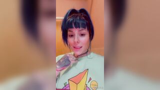 [447] ihatelaiika (LAIKAMusic aka Laika aka sleepylaika) OnlyFans Leaks CEO of Mental illness and Mommy Milkers