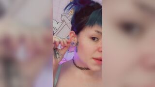 [451] ihatelaiika (LAIKAMusic aka Laika aka sleepylaika) OnlyFans Leaks CEO of Mental illness and Mommy Milkers