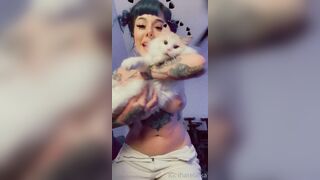 [469] ihatelaiika (LAIKAMusic aka Laika aka sleepylaika) OnlyFans Leaks CEO of Mental illness and Mommy Milkers