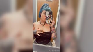 [508] ihatelaiika (LAIKAMusic aka Laika aka sleepylaika) OnlyFans Leaks CEO of Mental illness and Mommy Milkers