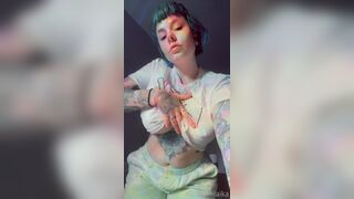 [510] ihatelaiika (LAIKAMusic aka Laika aka sleepylaika) OnlyFans Leaks CEO of Mental illness and Mommy Milkers