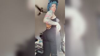 [512] ihatelaiika (LAIKAMusic aka Laika aka sleepylaika) OnlyFans Leaks CEO of Mental illness and Mommy Milkers