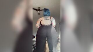 [512] ihatelaiika (LAIKAMusic aka Laika aka sleepylaika) OnlyFans Leaks CEO of Mental illness and Mommy Milkers