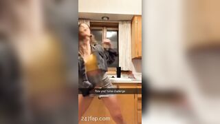 Emma Dahline Very Tall Social Media Leaked Amateur Nude Girl Porn Video 43