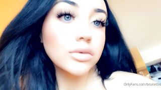 [735] Brunettebabiii (Girl Next Door aka __amysophia aka babii_brunette) OnlyFans leaks Big Tits Babe