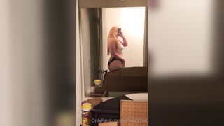 [2] Babycadencexox (Cadence Elizabeth aka u74623766) OnlyFans Chubby Sized Babe