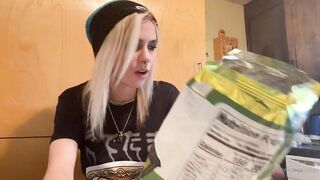 [27] Chesirekatcosplay (Chess aka _.chesire_kat_cosplay._ aka Cheshirekat1920) OnlyFans Leaks Tasteful Lewds