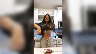 [90] Crooksxox (OliviaEdenOfficial aka Crooks) OnlyFans Leaks Big Titties & Ass Girl