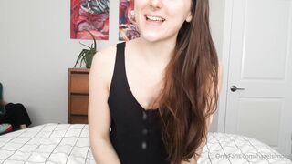 [22] Hazelsimone (Hazel Simone aka HAZZZ333L aka heyhazelsimone) OnlyFans Leaks MV's naughtiest girl