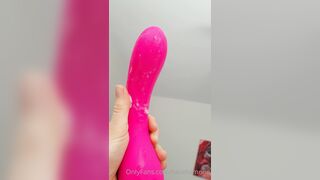 [24] Hazelsimone (Hazel Simone aka HAZZZ333L aka heyhazelsimone) OnlyFans Leaks MV's naughtiest girl