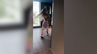 [94] Jessikagotti (Jessika Gotti) OnlyFans Leaks Brunette Magazine Cover Girl Queen Porn l