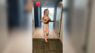 [94] Jessikagotti (Jessika Gotti) OnlyFans Leaks Brunette Magazine Cover Girl Queen Porn l