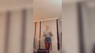 [90] Chloenight (Chloe Night aka chloenightxo aka chloenightx) OnlyFans Leak Bisexual Doll Porn