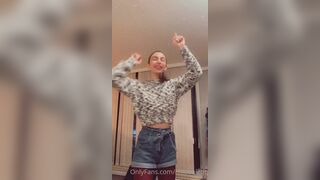 [90] Chloenight (Chloe Night aka chloenightxo aka chloenightx) OnlyFans Leak Bisexual Doll Porn