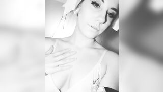 [117] XoKlau (xoklaufree aka Klaudy Begin aka xoklau.official) OnlyFans Leaks French Canadian girl Porn