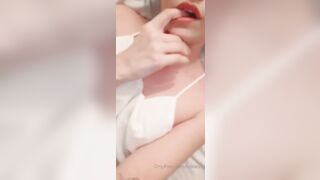 [122] XoKlau (xoklaufree aka Klaudy Begin aka xoklau.official) OnlyFans Leaks French Canadian girl Porn