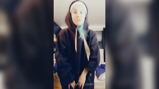 [33] XoKlau (xoklaufree aka Klaudy Begin aka xoklau.official) OnlyFans Leaks French Canadian girl Porn