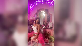 [9] Virginiavip (Virginia Uncensored) OnlyFans Leaks Crazy Side of Epony Babe Porn