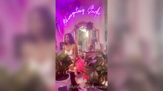 [9] Virginiavip (Virginia Uncensored) OnlyFans Leaks Crazy Side of Epony Babe Porn