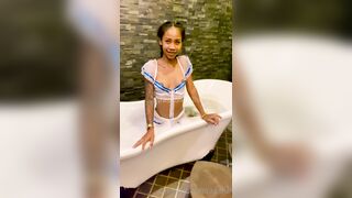 [27] Aeasia (Ae Asia aka aeasia1995 aka AeAsiaVIP) OnlyFans Leaks Petite Asian Thai GF  Porn