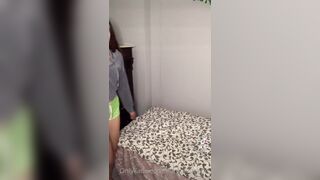 [134] Bumblebeebri (Bridget aka bridgetbrunette_) OnlyFans Leaks 21 yo Petite Caucasian Brunette Porn