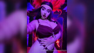 [146] Bishoujomom (Juliette Michele aka thejuliettemichele) OnlyFans Leaks Favourite Horny E-mommy Porn