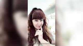 [18] Juliewiththecake (Julie with the Cake aka ) OnlyFans Leaks 45 yo Thicc Red Head Milf Porn