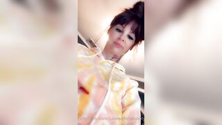 [21] Juliewiththecake (Julie with the Cake aka ) OnlyFans Leaks 45 yo Thicc Red Head Milf Porn