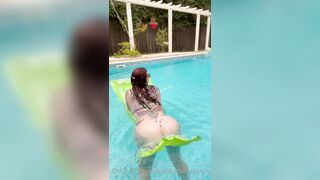 [25] Juliewiththecake (Julie with the Cake aka ) OnlyFans Leaks 45 yo Thicc Red Head Milf Porn