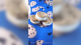 [27] Juliewiththecake (Julie with the Cake aka ) OnlyFans Leaks 45 yo Thicc Red Head Milf Porn