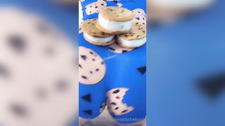 [27] Juliewiththecake (Julie with the Cake aka ) OnlyFans Leaks 45 yo Thicc Red Head Milf Porn