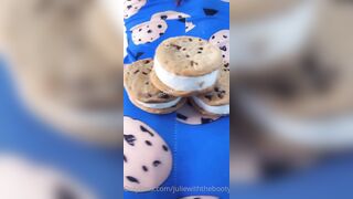 [27] Juliewiththecake (Julie with the Cake aka ) OnlyFans Leaks 45 yo Thicc Red Head Milf Porn